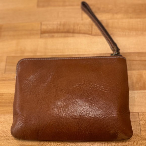 Patricia Nash brown saddle leather large size zippered wristlet - Picture 3 of 12
